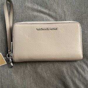 MICHAEL Michael Kors Beige Wallet